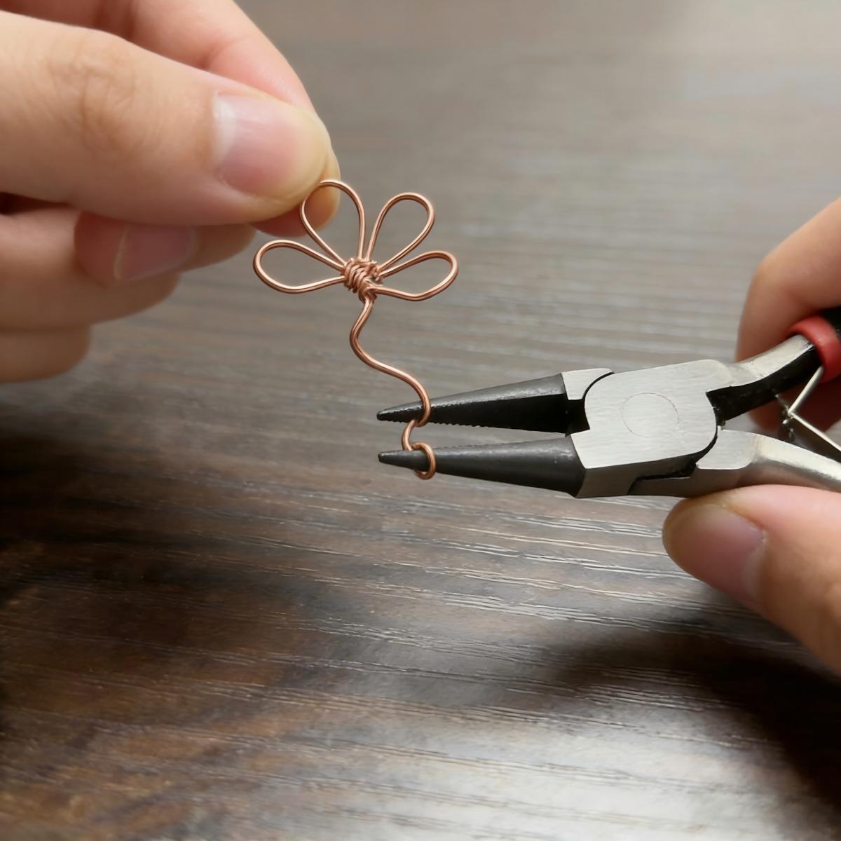 Electronics Repair Hobby - Professionele mini-lange neus tang met veermechanisme,
